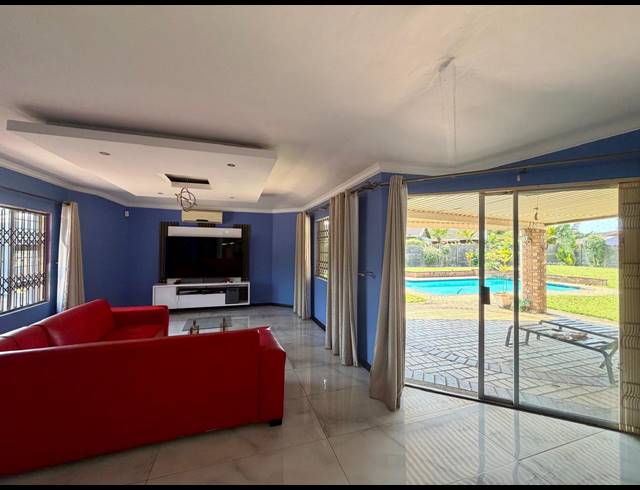3 BEDROOM FREESTANDING FOR SALE IN MEER EN SEE